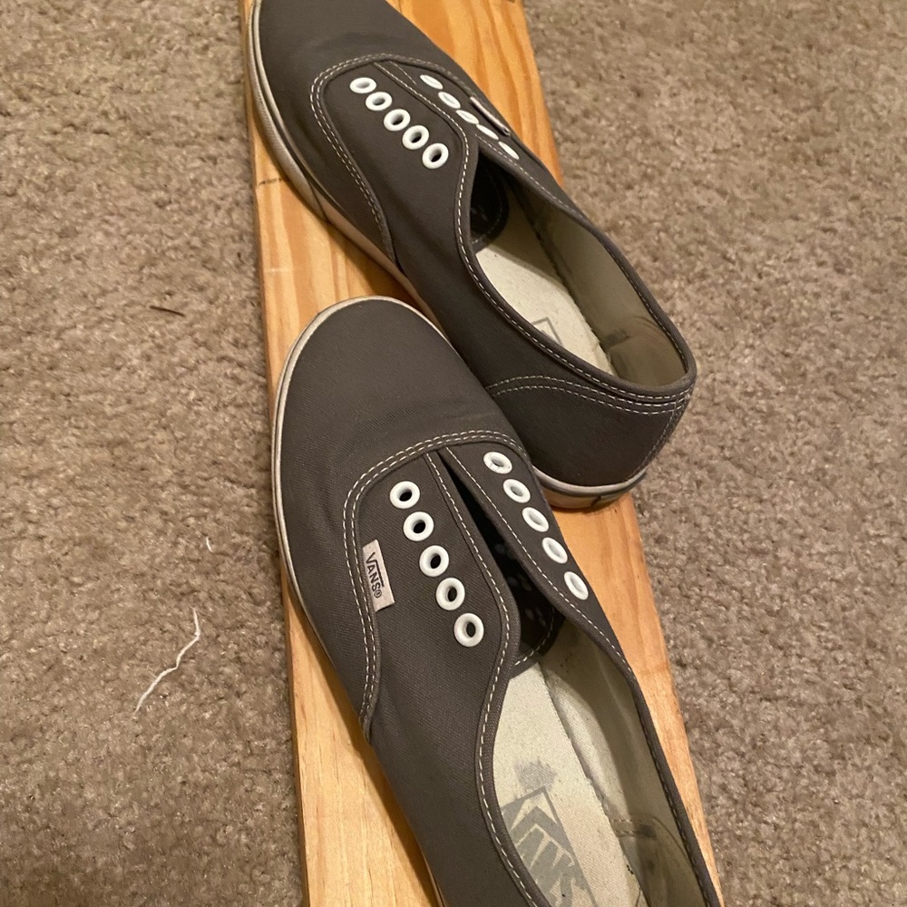 8.5 women’s / 6 men’s Grey Vans